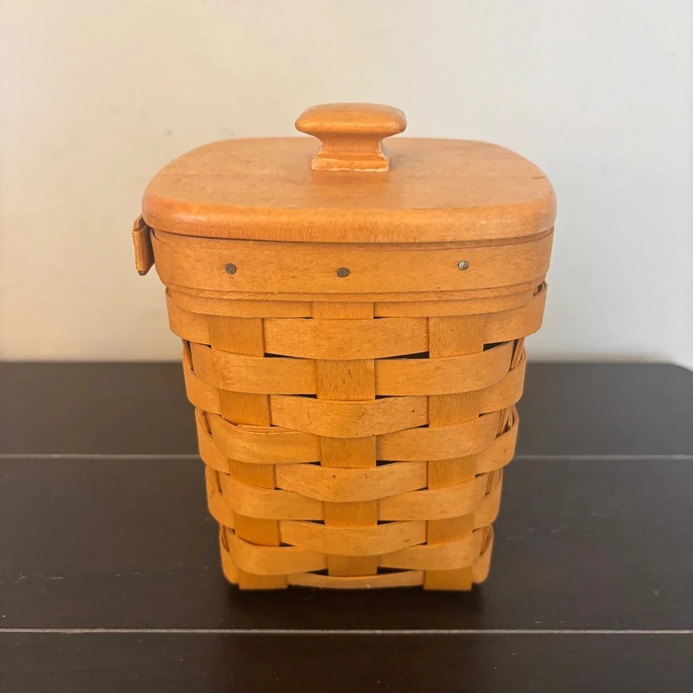 Longaberger | Spoon Basket with Wood Lid and Divider | 1999 Dresden‎ Ohio USA